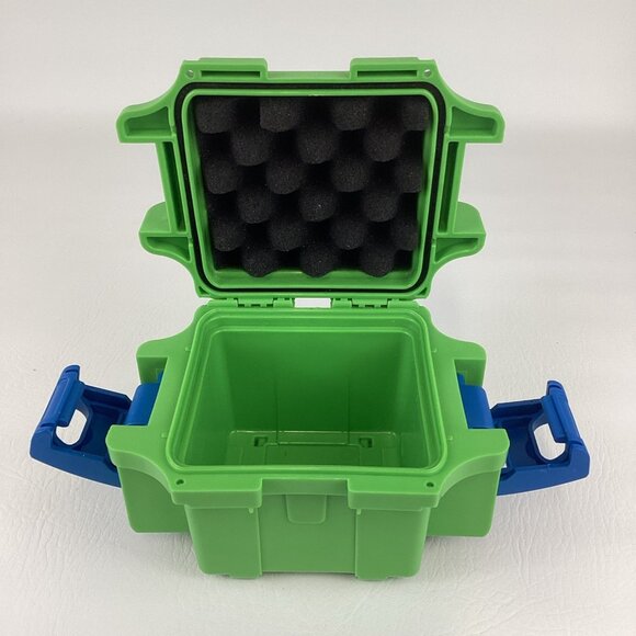 Invicta Impact Resistant Watch Collector Case Store Protect Waterproof Box Green - Picture 3 of 10